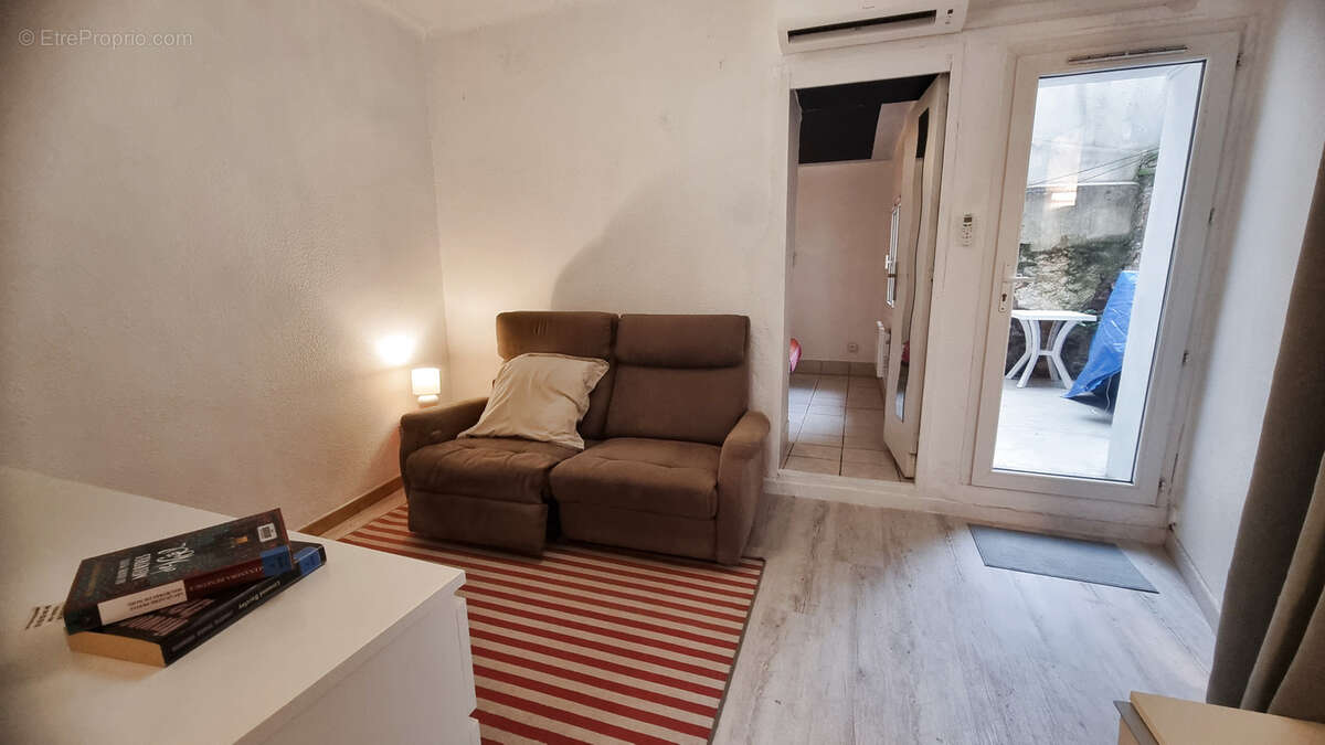 Appartement à LA CRAU