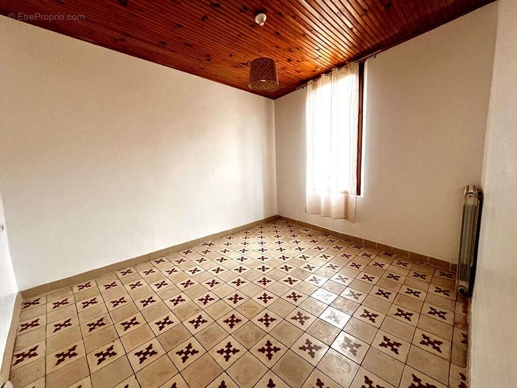 Appartement à ANNOT