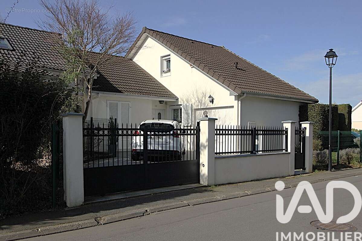 Photo 3 - Maison à LIMEIL-BREVANNES