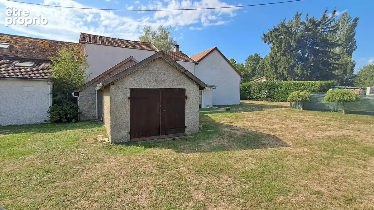 Maison 4 pièces 160 m² à vendre à Vendat (03110) - photo 16