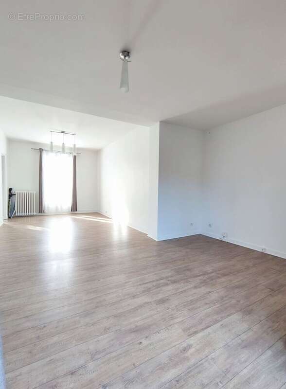 Maison à MONTLIGNON