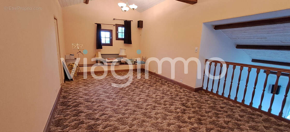 Maison à MAULEVRIER