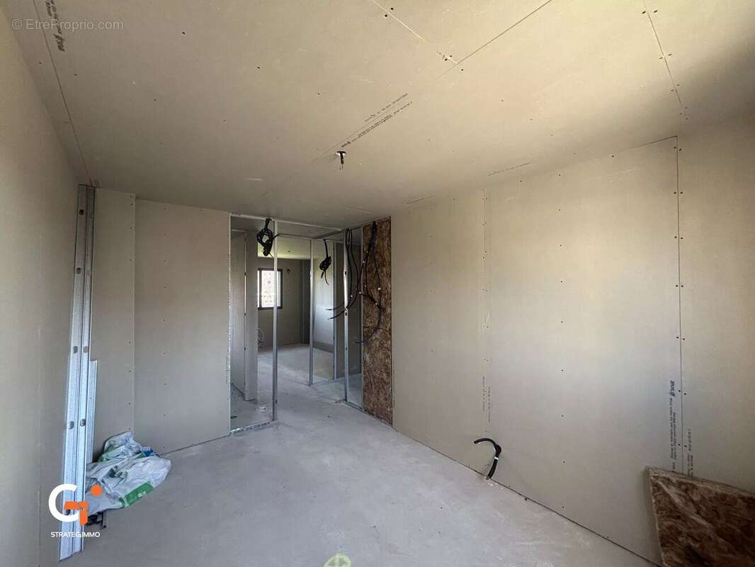 Maison à SAINT-JACQUES-SUR-DARNETAL