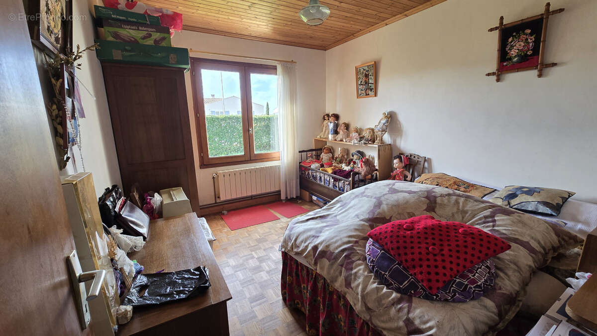 Maison à SAINT-JEAN-DE-LIVERSAY