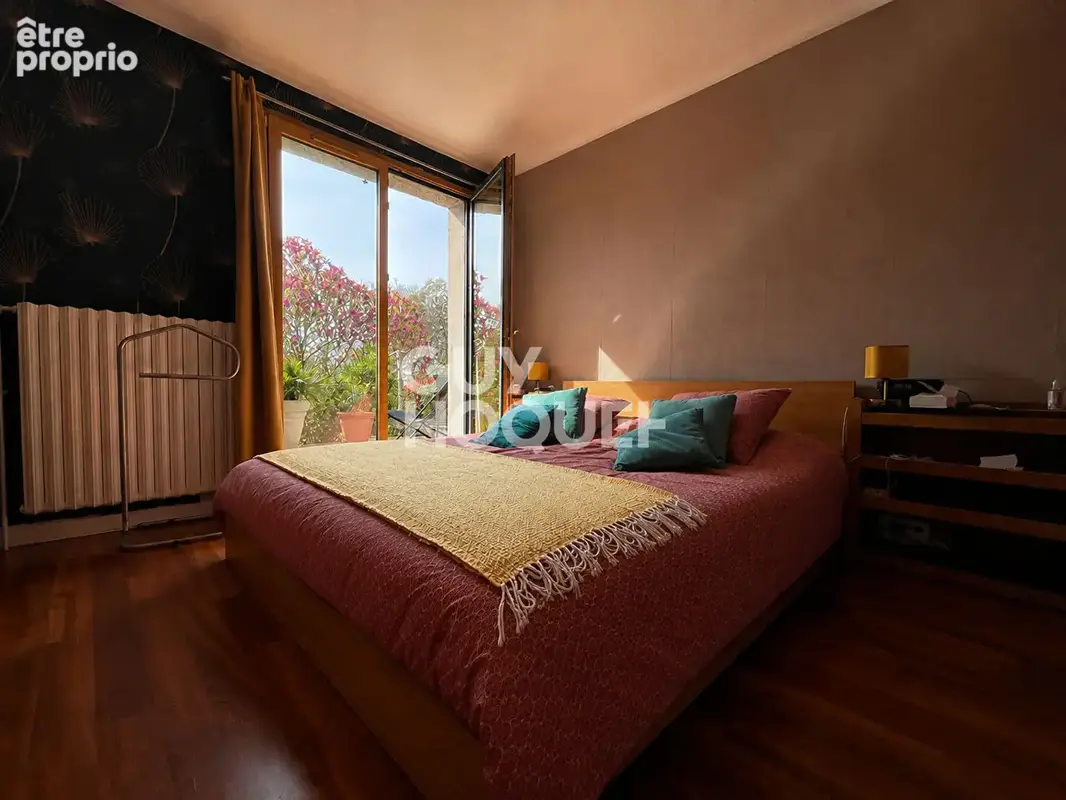 Maison 4 chambres dans le bourg - photo 4
