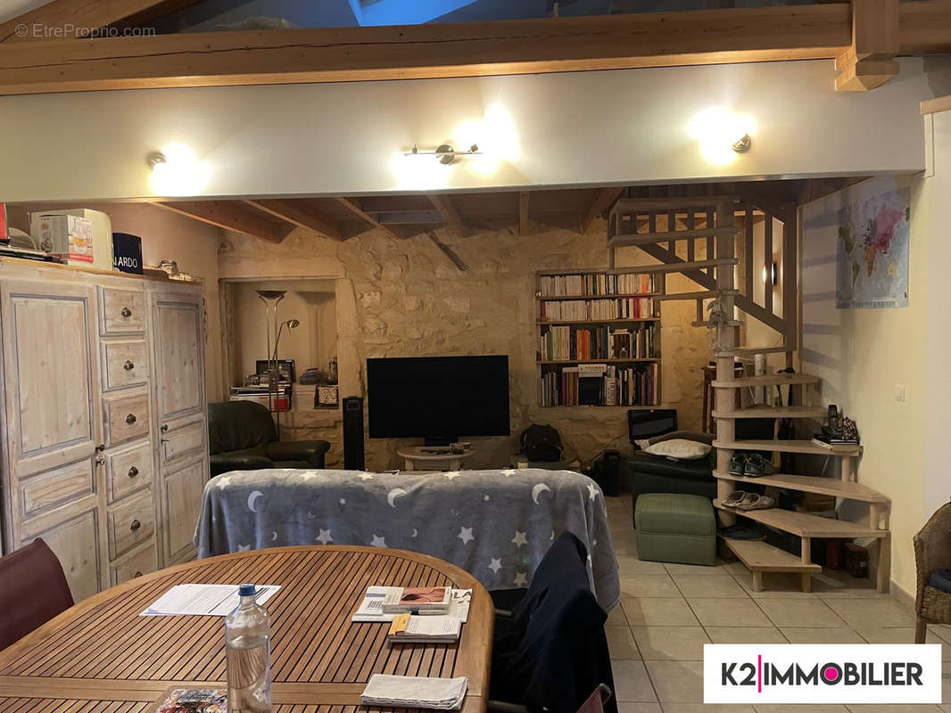 Appartement à MONTBOUCHER-SUR-JABRON