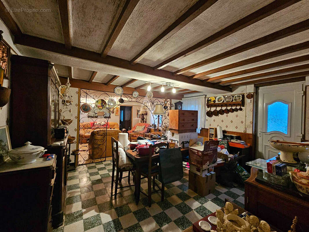 Maison à FOREST-MONTIERS