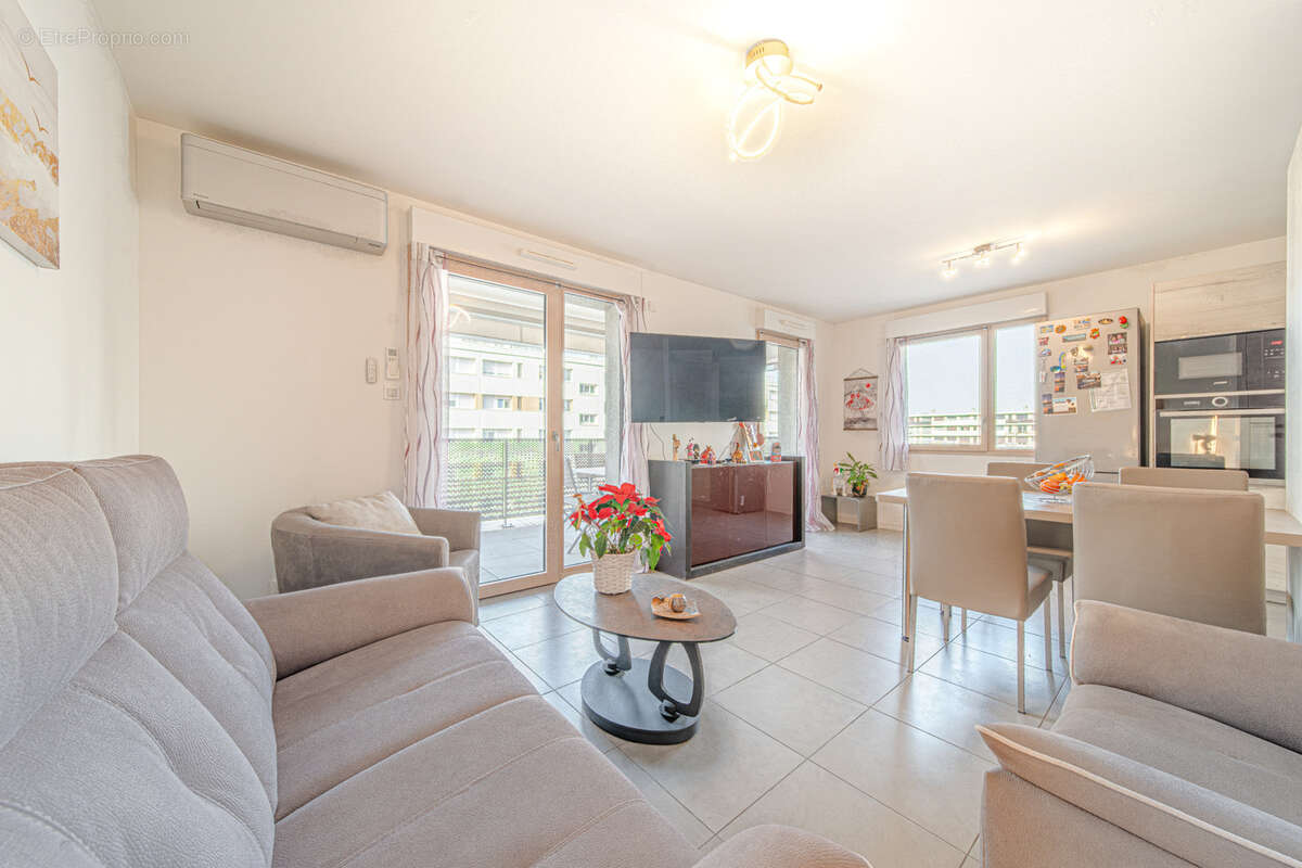 Appartement à SAINT-PRIEST