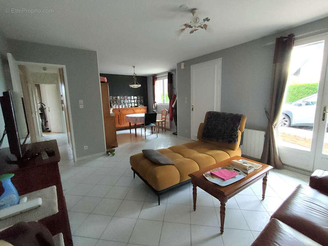 Maison à SAINT-ROMAIN-DE-COLBOSC