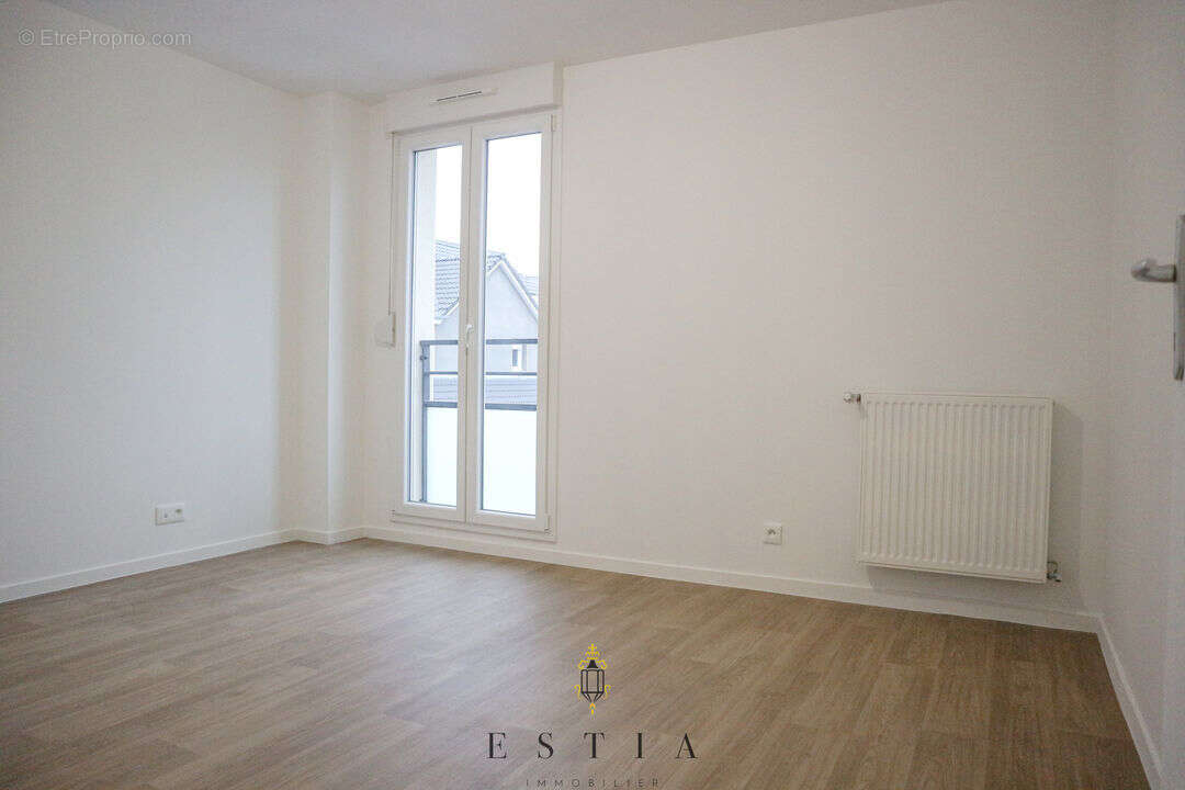 Maison à JARVILLE-LA-MALGRANGE