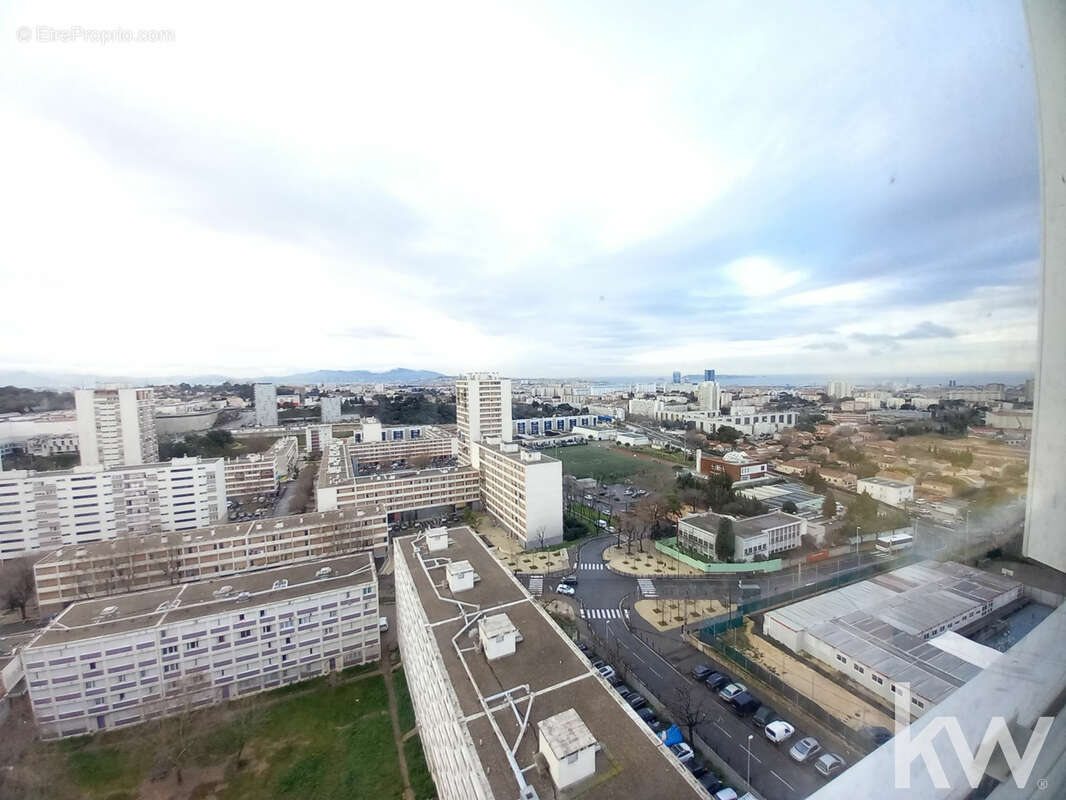 Appartement à MARSEILLE-14E