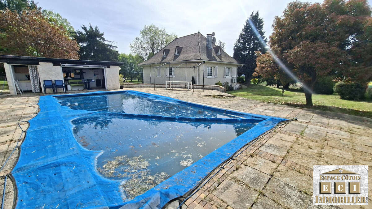 Maison à ORNACIEUX
