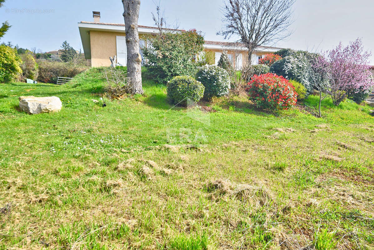 Maison 105m² à saint-jean-des-vignes - photo 5