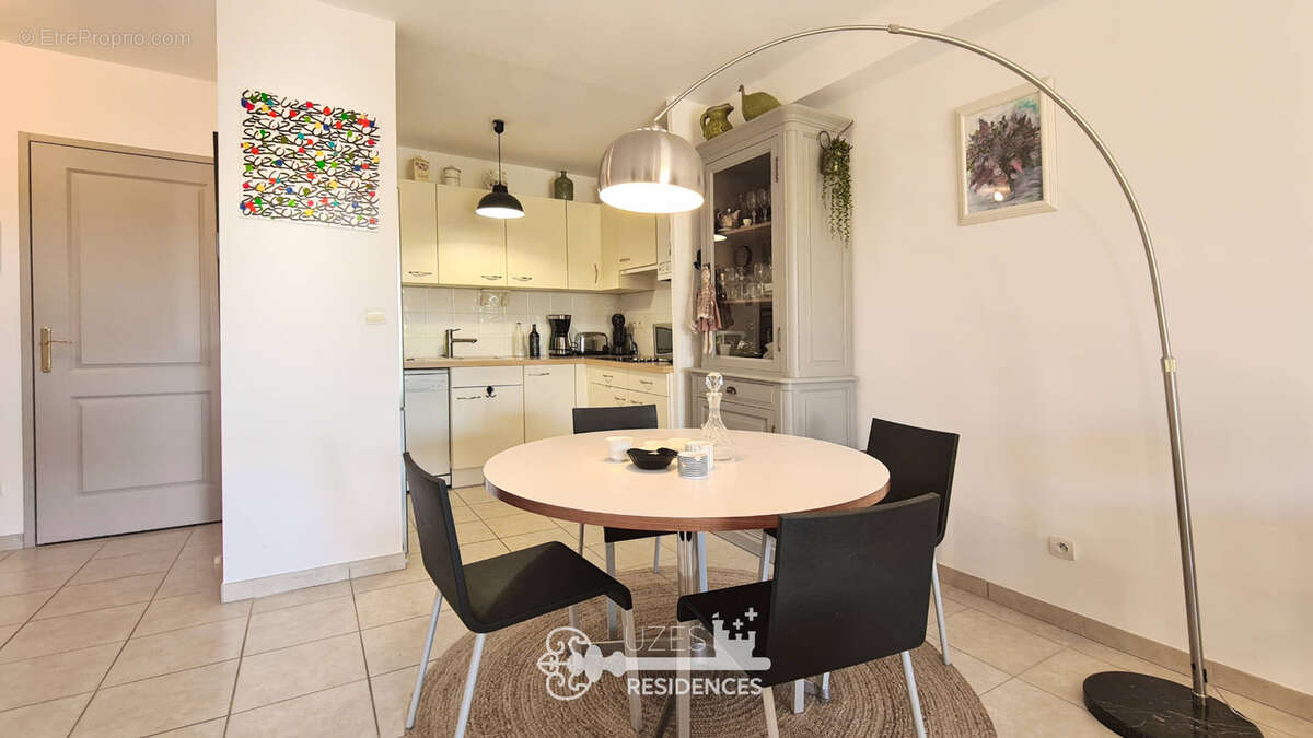 Appartement à UZES