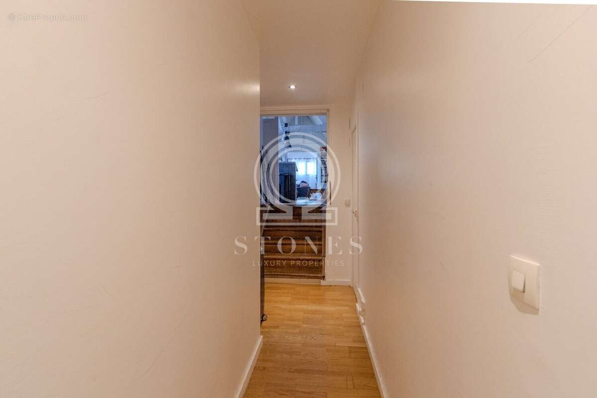 Appartement à BOUGIVAL