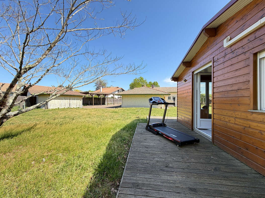 Maison à LIT-ET-MIXE