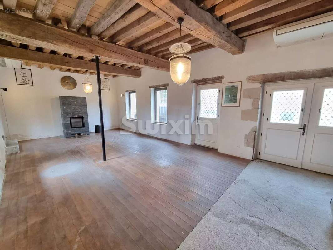 Maison à BRINON-SUR-BEUVRON