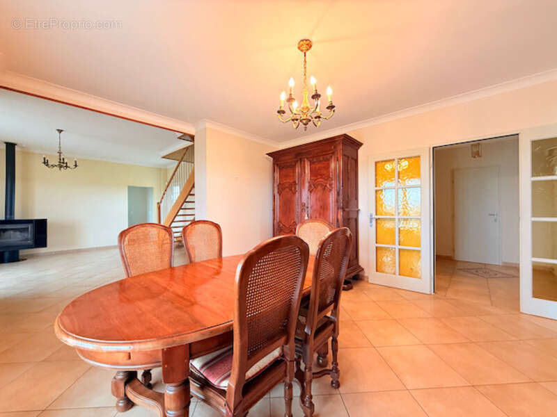 Maison à SAINTE-DODE