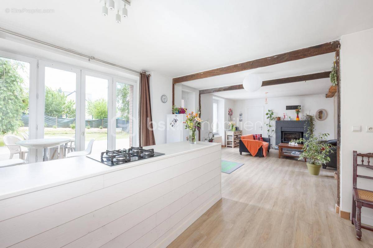 Maison à MERDRIGNAC