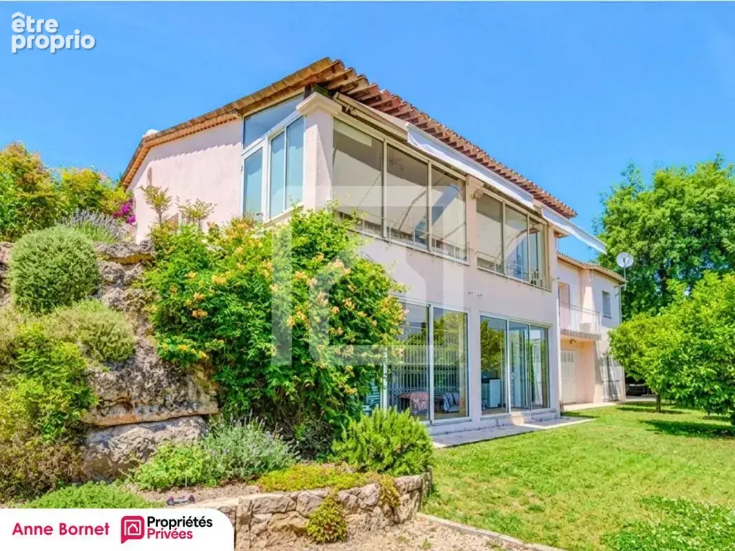 Propriété 7 pièces 301 m2 avec parc paysager et piscine - LE ROURET - photo 18