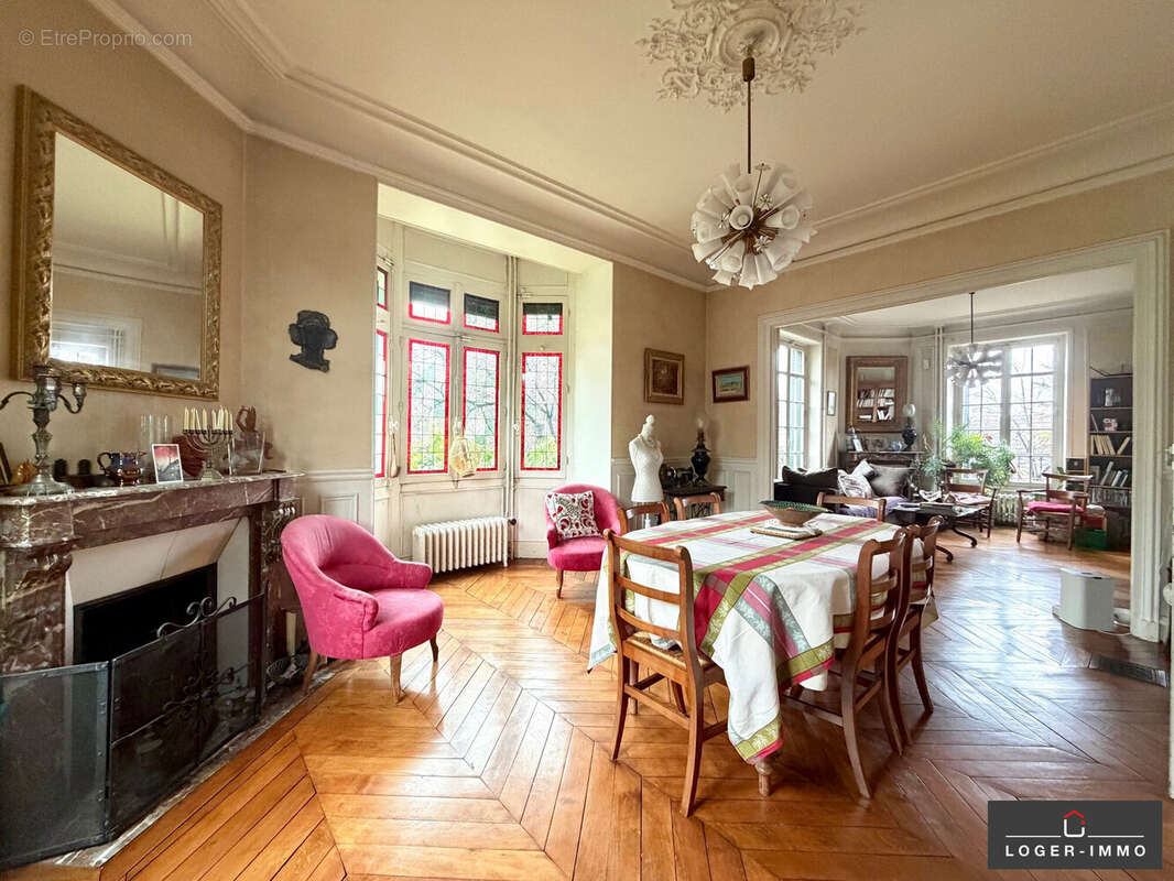 Maison à VILLIERS-SUR-MARNE