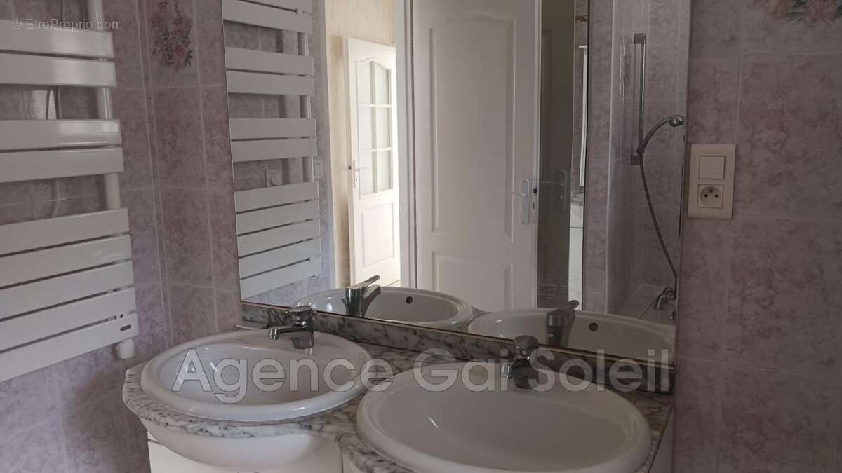 Maison à THEZAN-LES-BEZIERS