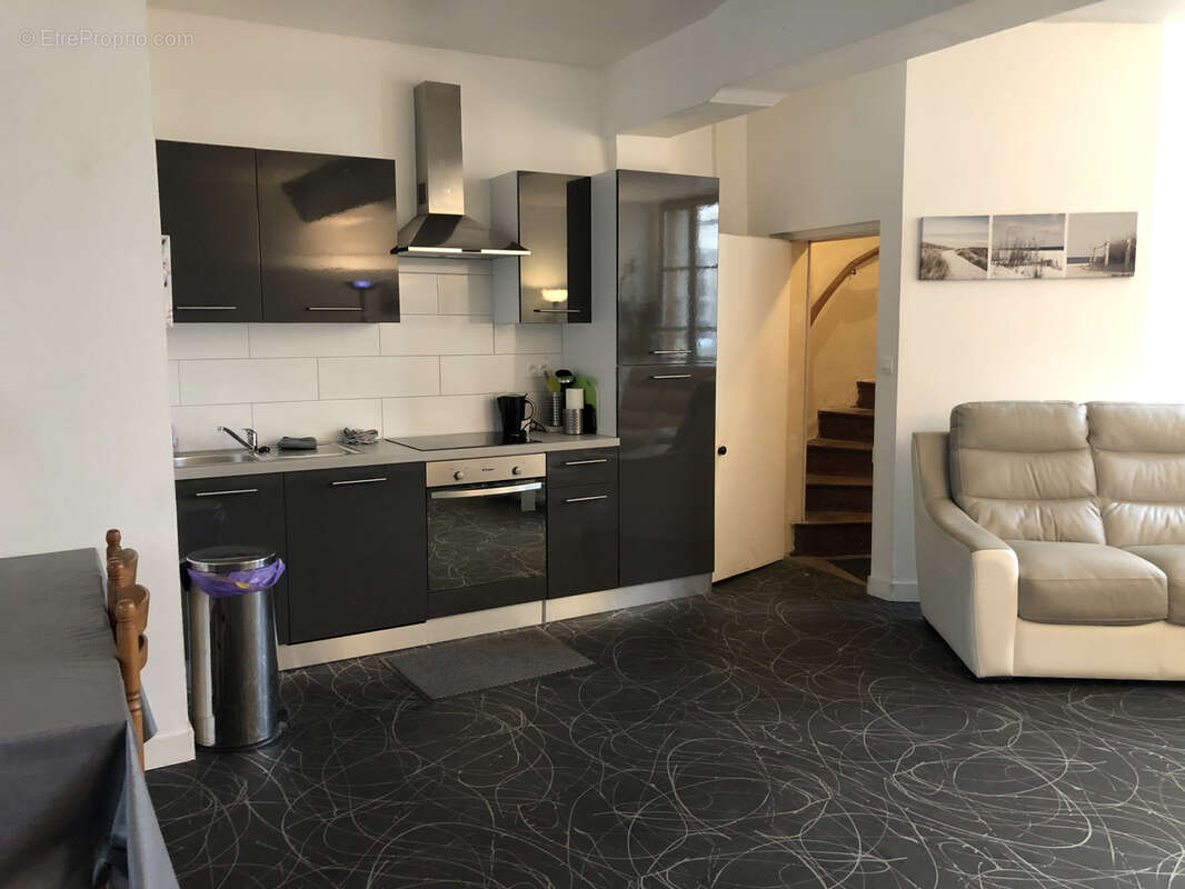 Immeuble mixte commerce et habitation - photo 9