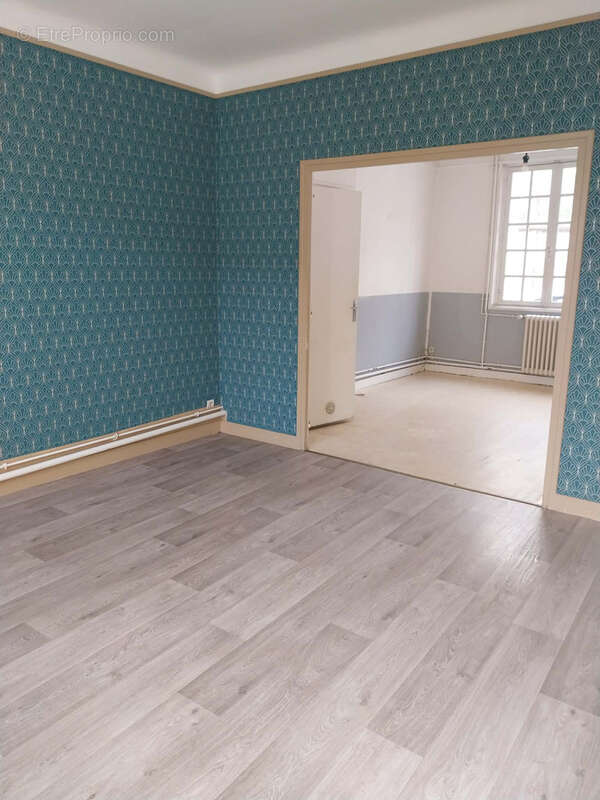Maison à NEUFCHATEL-EN-BRAY