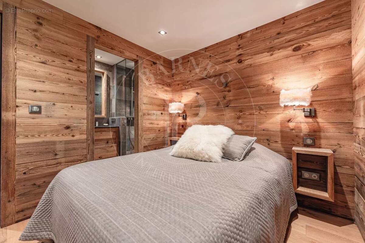 Appartement à LES ALLUES