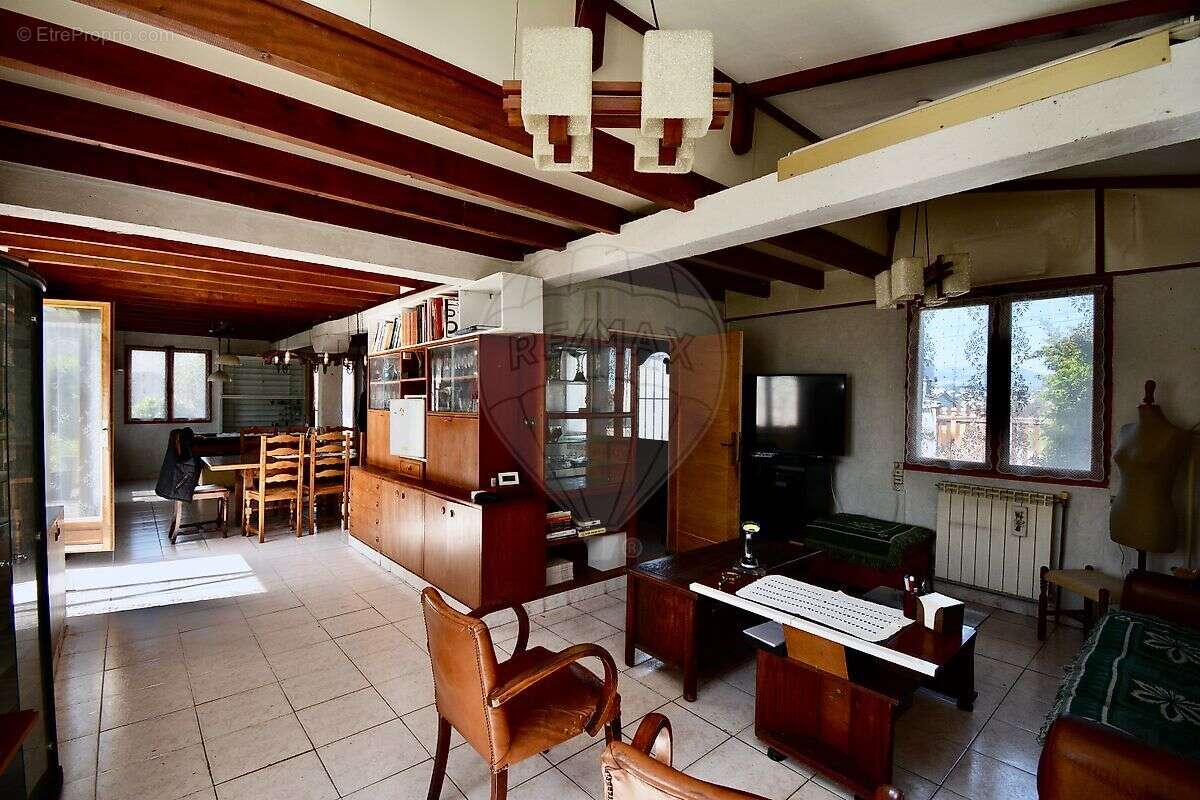 Maison à VILLENEUVE-LOUBET