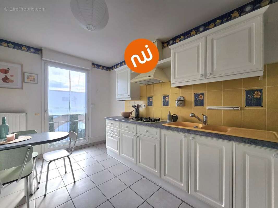 Appartement à TASSIN-LA-DEMI-LUNE