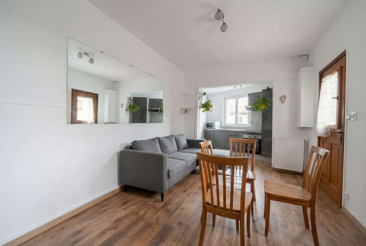 Maison à NOISY-LE-SEC