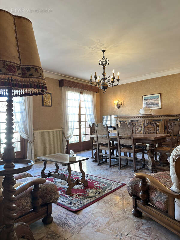 Maison à SAINT-CYPRIEN