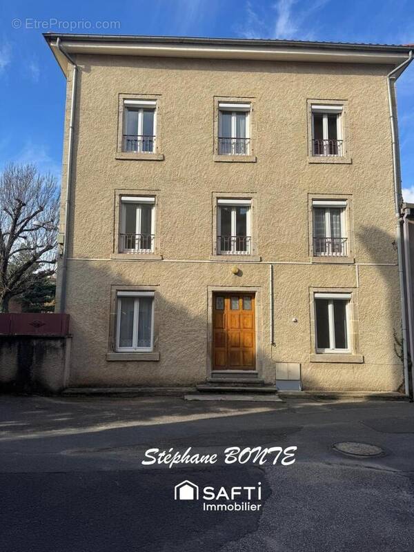 Photo 1 - Maison à BRIVES-CHARENSAC