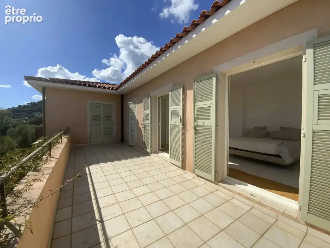 Menton immobilier – maison indépendante 6 pièces avec piscine - photo 9