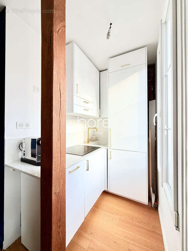 Appartement à PARIS-11E