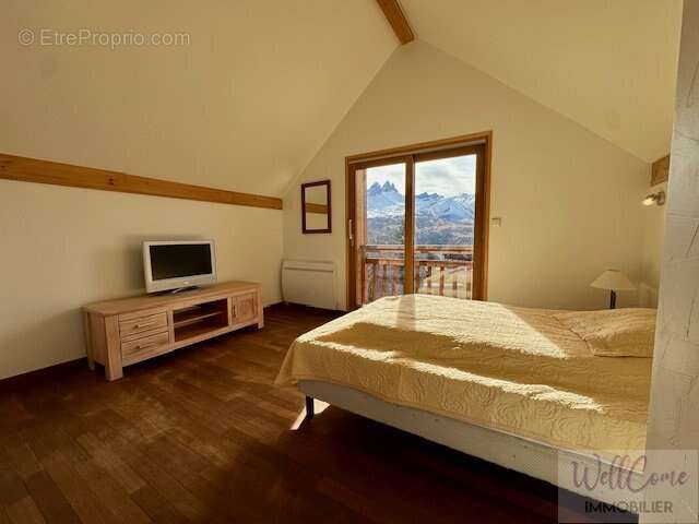 Maison à ALBIEZ-MONTROND