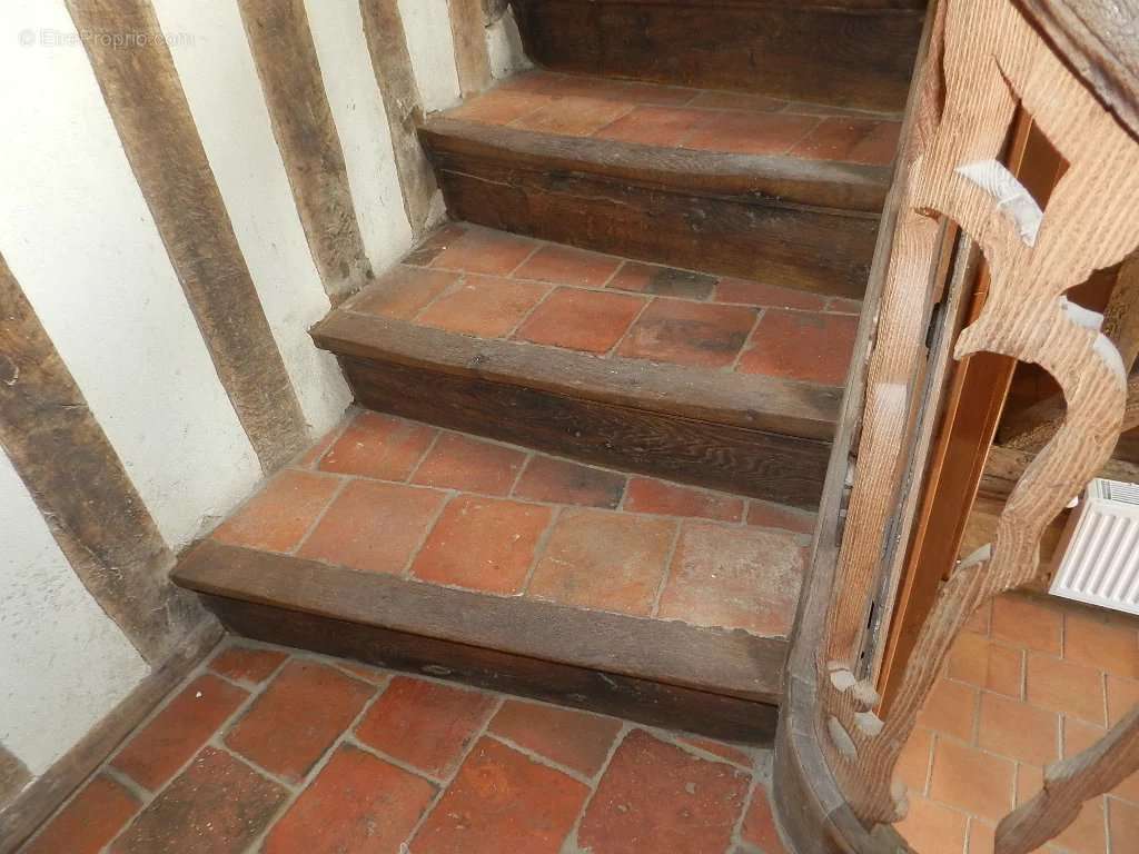 Maison à SAINT-PIERRE-SUR-DIVES