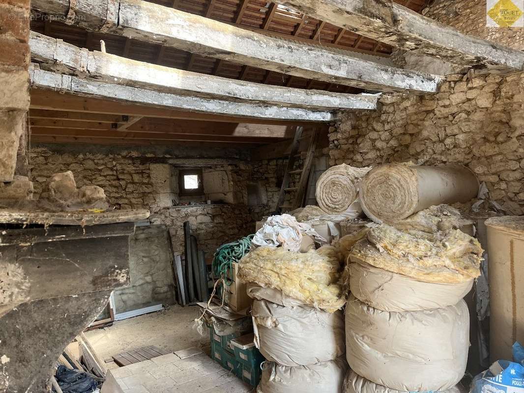 Maison à VICQ-SUR-GARTEMPE