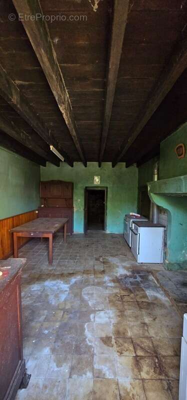 Maison à SAINT-SORNIN-LEULAC