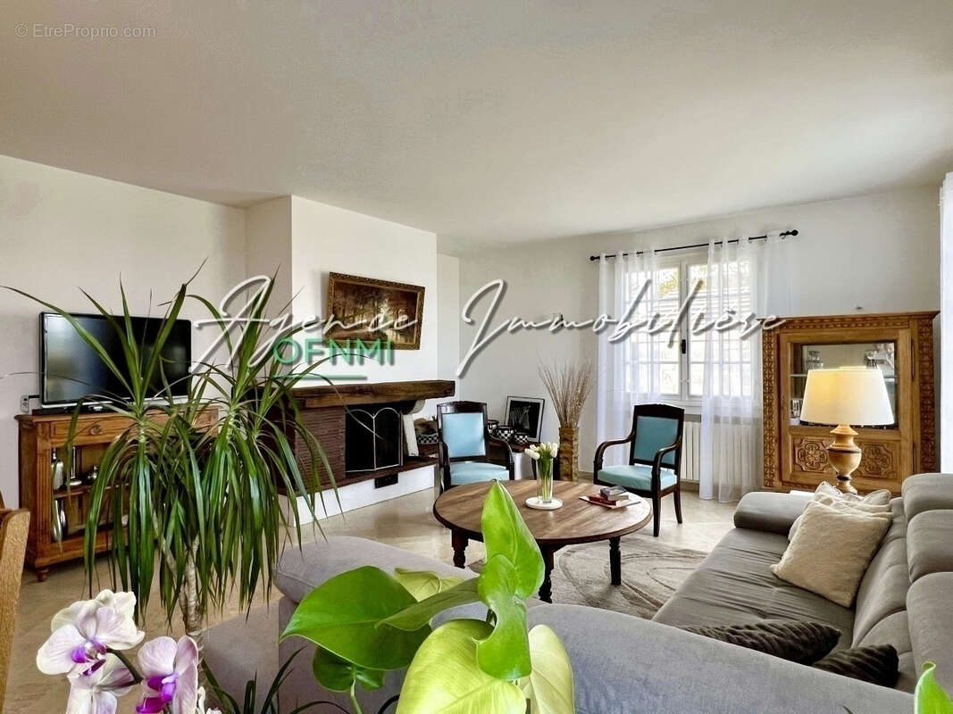 Maison à MONTBRISON