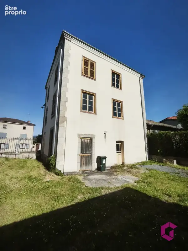 SPECIAL INVESTISSEURS ! Immeuble  composé de deux appartements à rénover et un local commercial avec locataire - photo 3