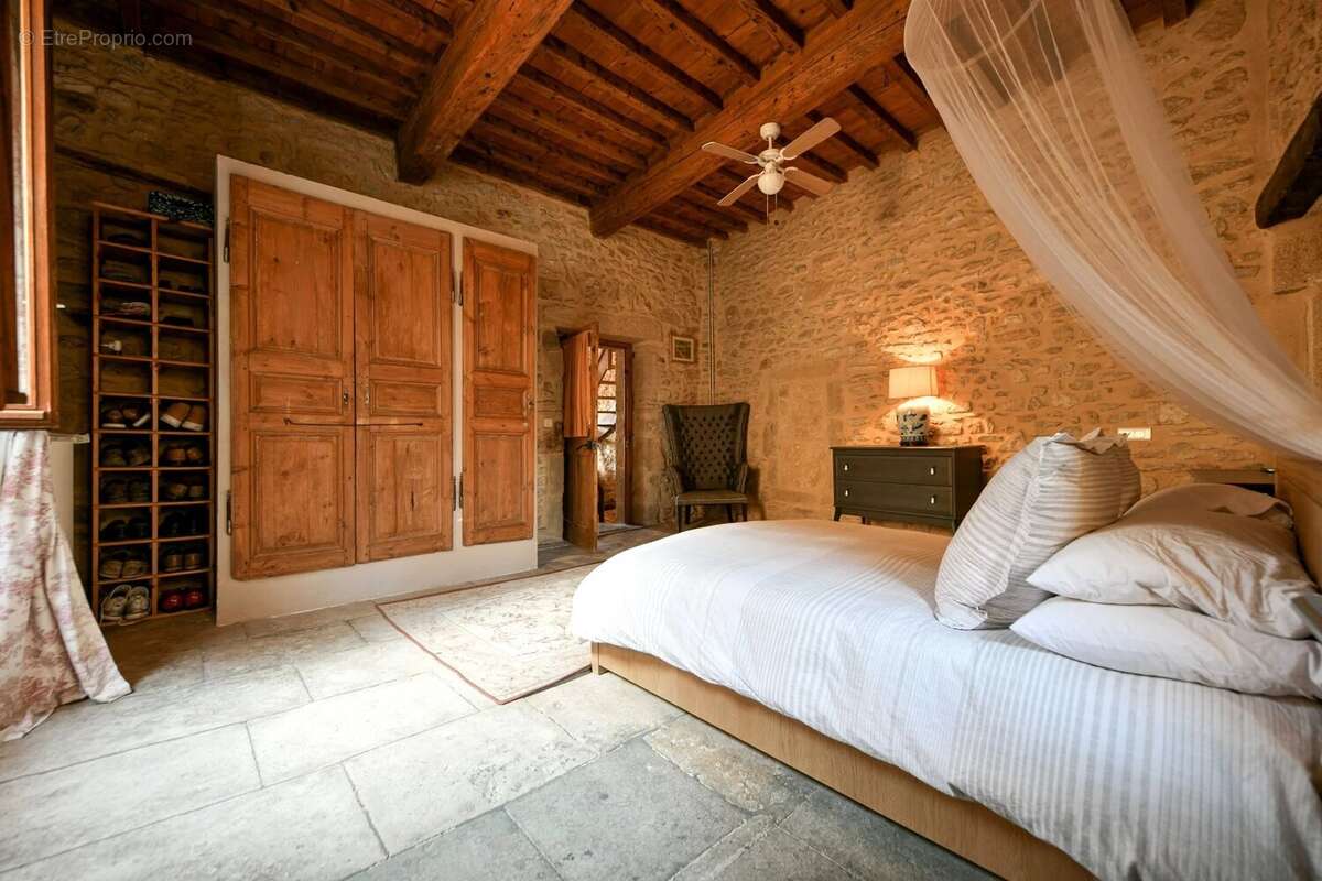 Maison à UZES
