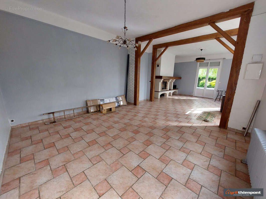 Maison à LAMOTTE-BULEUX