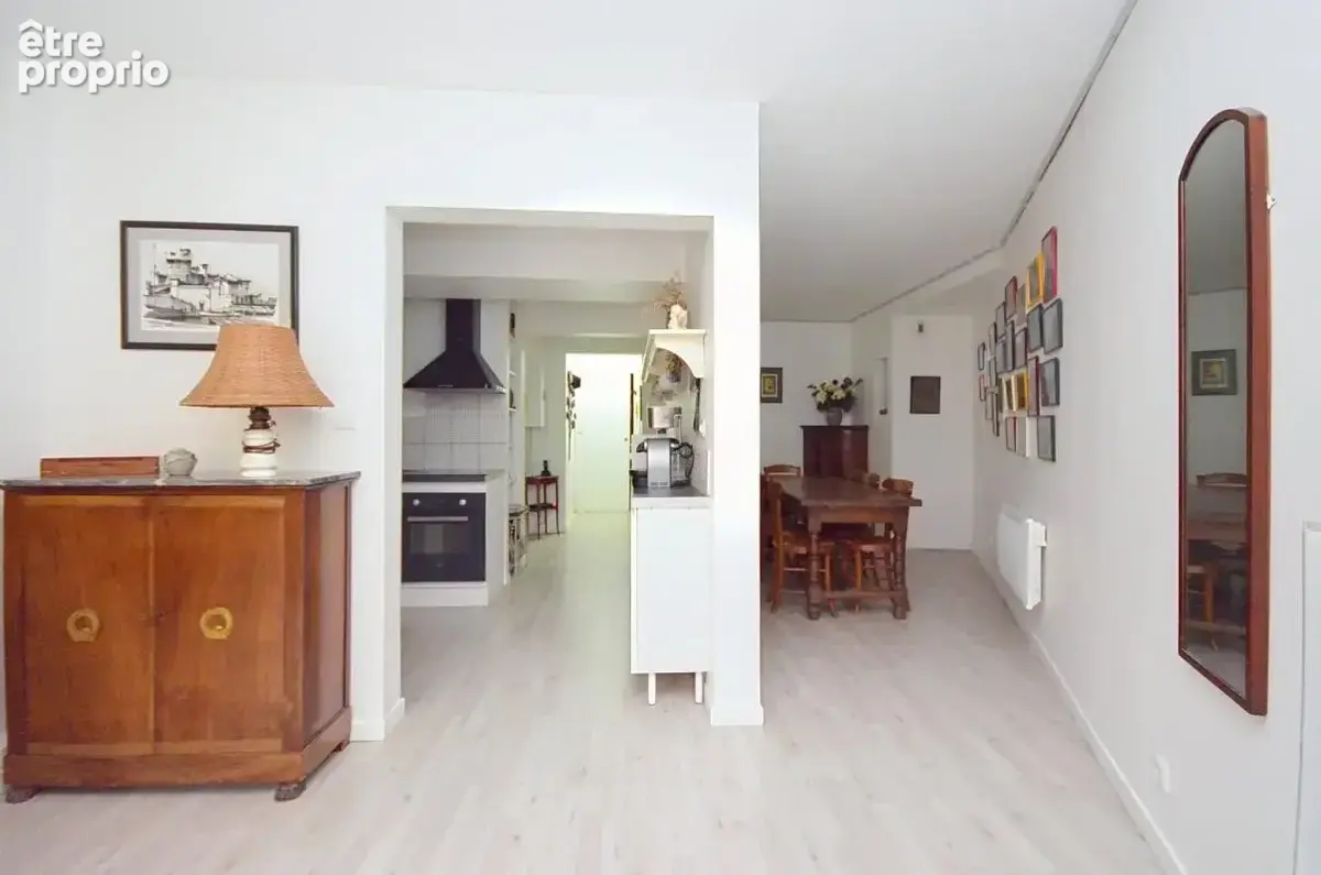 Saint germain en laye – 700 m rer a - 2/3 pieces - 1 chambre - rdj - terrasse - ascenseur - cave - double parking - photo 9