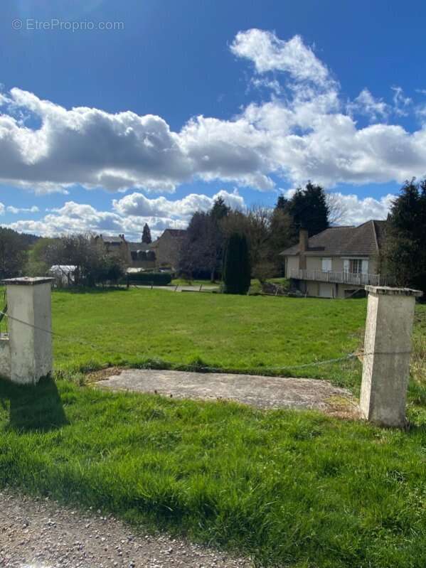 Terrain à SOUSCEYRAC