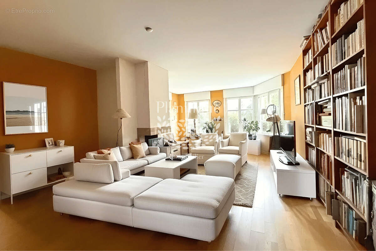 Appartement à DIVONNE-LES-BAINS