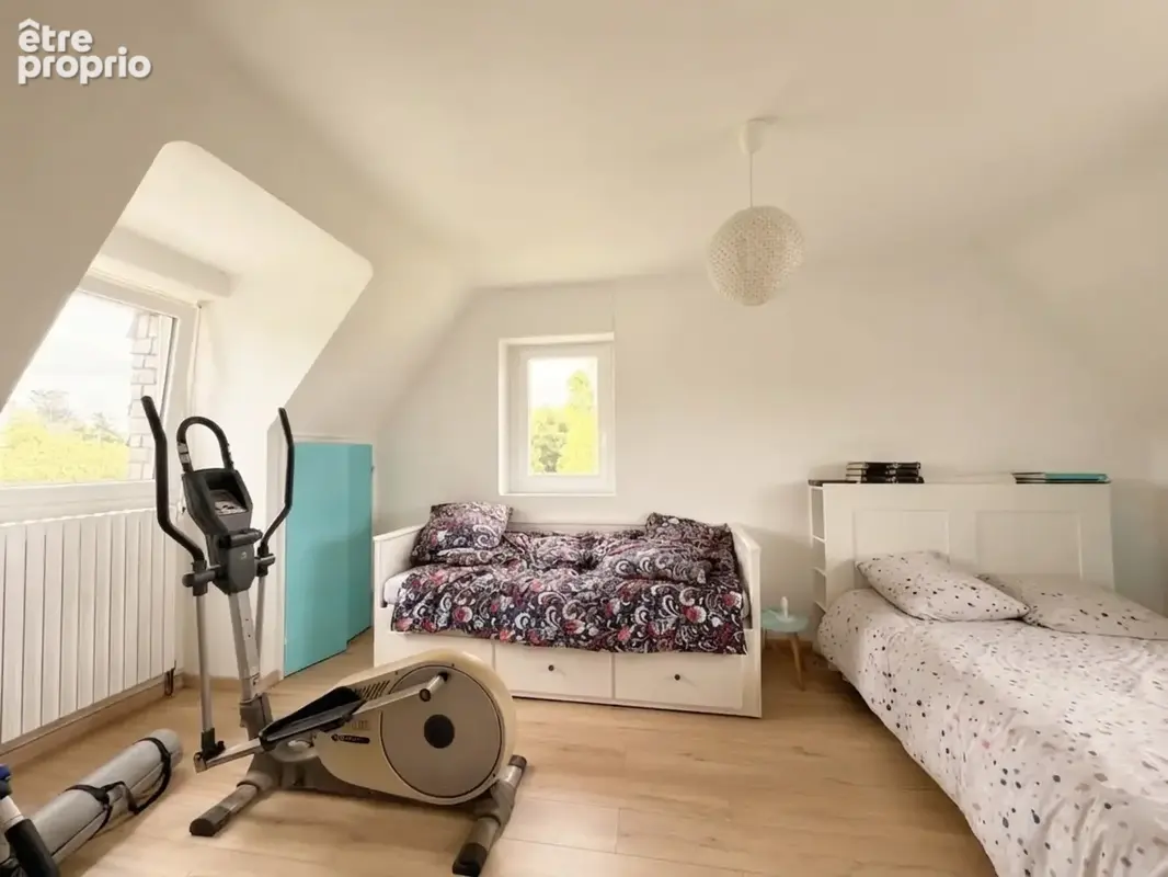 Charme Néo-Breton et Nature : Maison Familiale de 5 Chambres sur 8 000 m² - photo 11