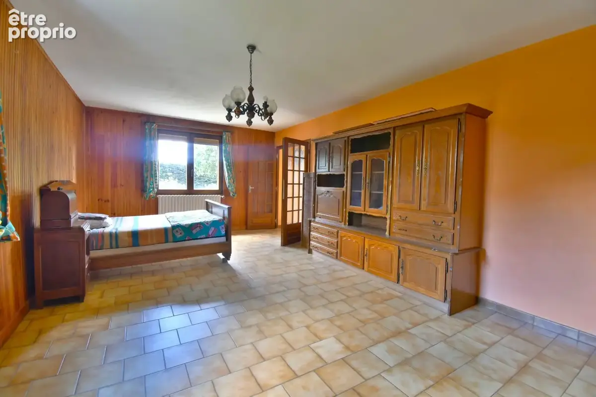 Maison à vendre 7 pièces SAINT AGREVE (07) - photo 9