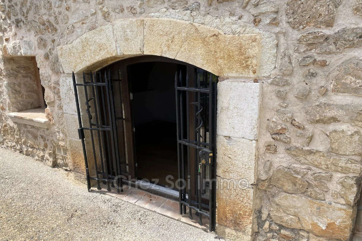 Maison à SAINT-JEANNET